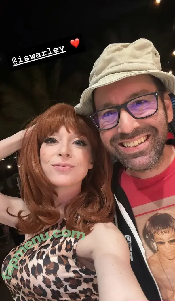 Lisa Foiles nude photo #0491 (lisafoiles)