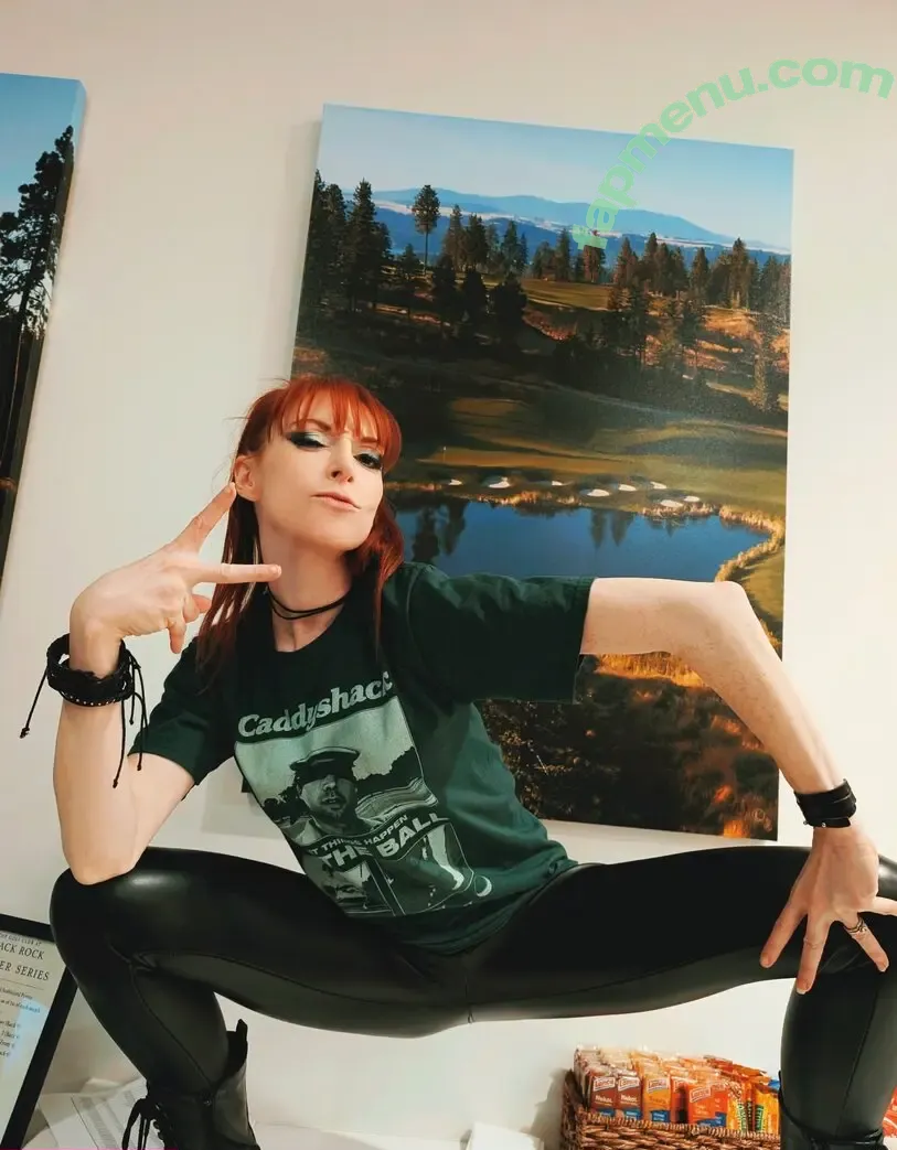 Lisa Foiles nude photo #0556 (lisafoiles)