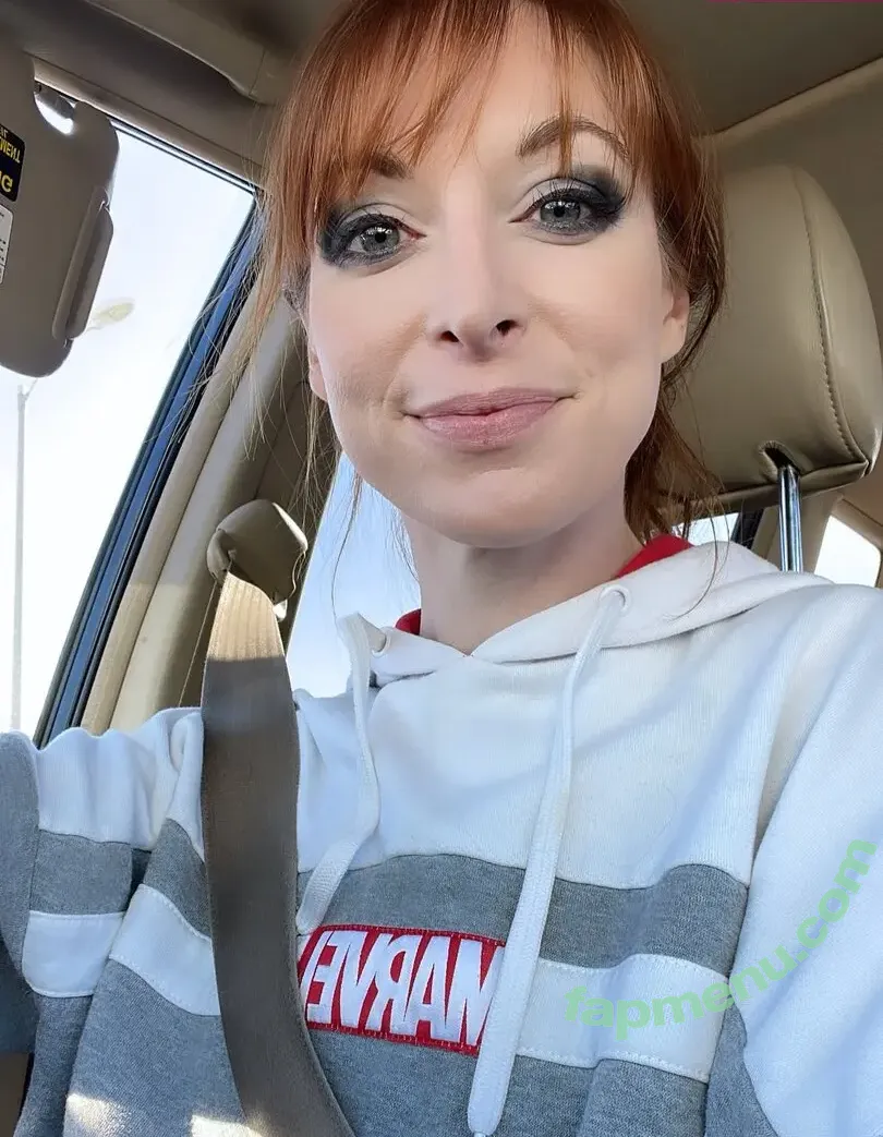 Lisa Foiles nude photo #0565 (lisafoiles)