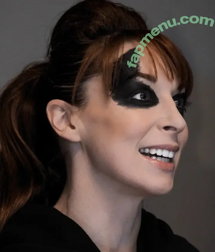 Lisa Foiles nude photo #0574 (lisafoiles)