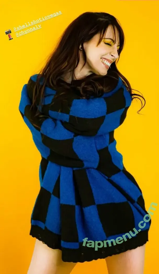 Lisa Foiles nude photo #0597 (lisafoiles)