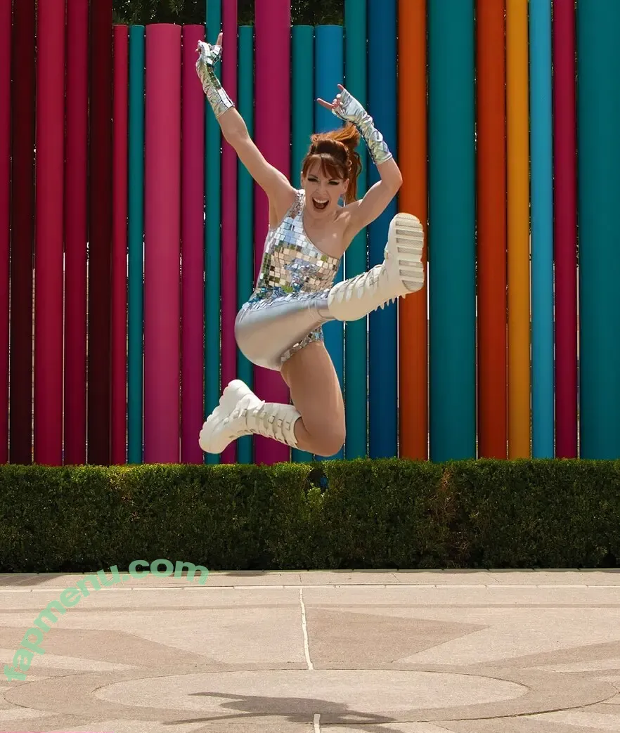 Lisa Foiles nude photo #0608 (lisafoiles)