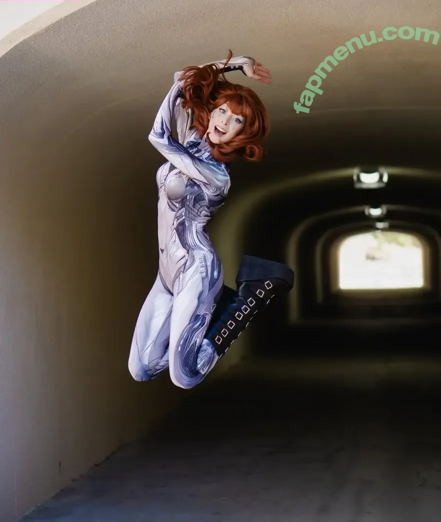 Lisa Foiles nude photo #0612 (lisafoiles)