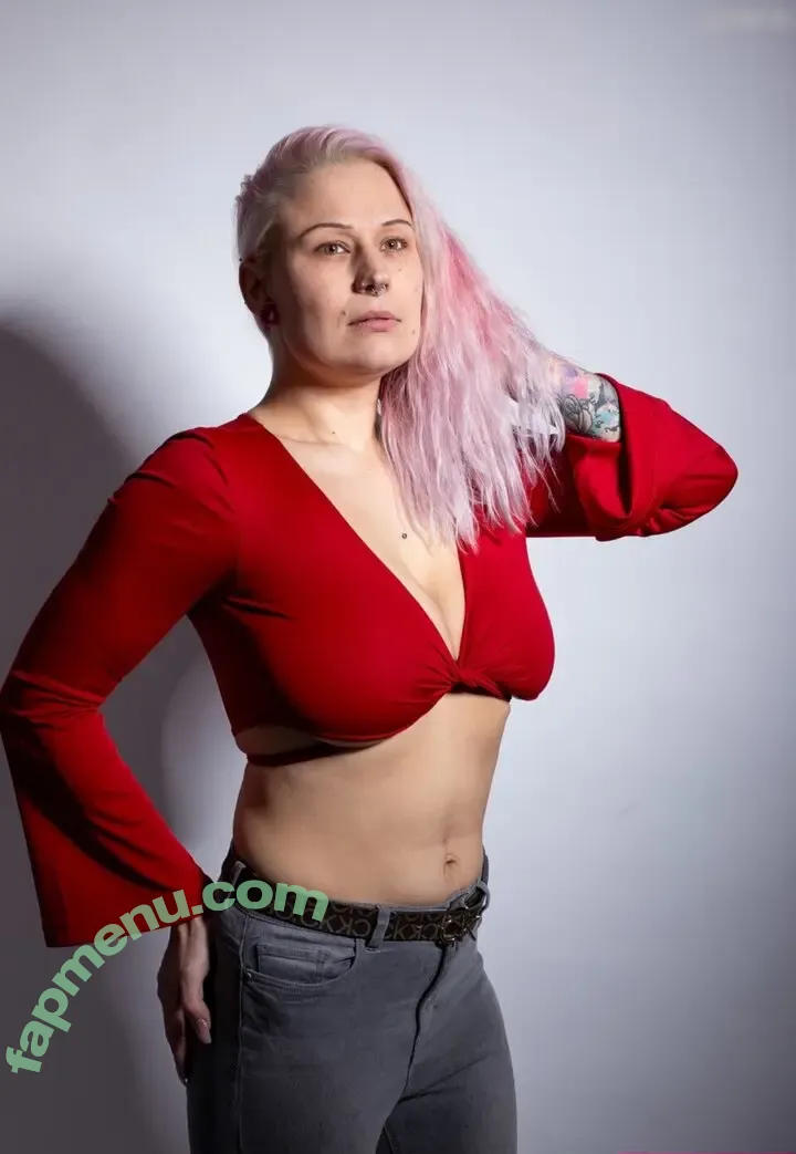 Lisa.joanne nude photo #0250 (_little_miss_banshee__ / little_miss_banshee)