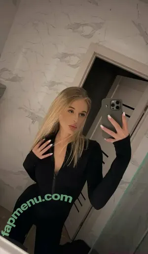 lisa_knows / lisa_knows_s nude photo #0012