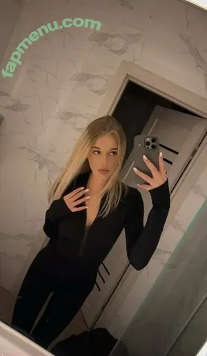 lisa_knows / lisa_knows_s nude photo #0013