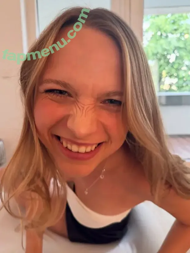 Lisa Küppers nude photo #0087 (lisa.küppers)