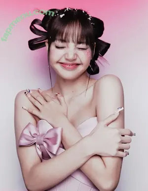 Lisa Manoban / lalalalisa_m nude photo #0164