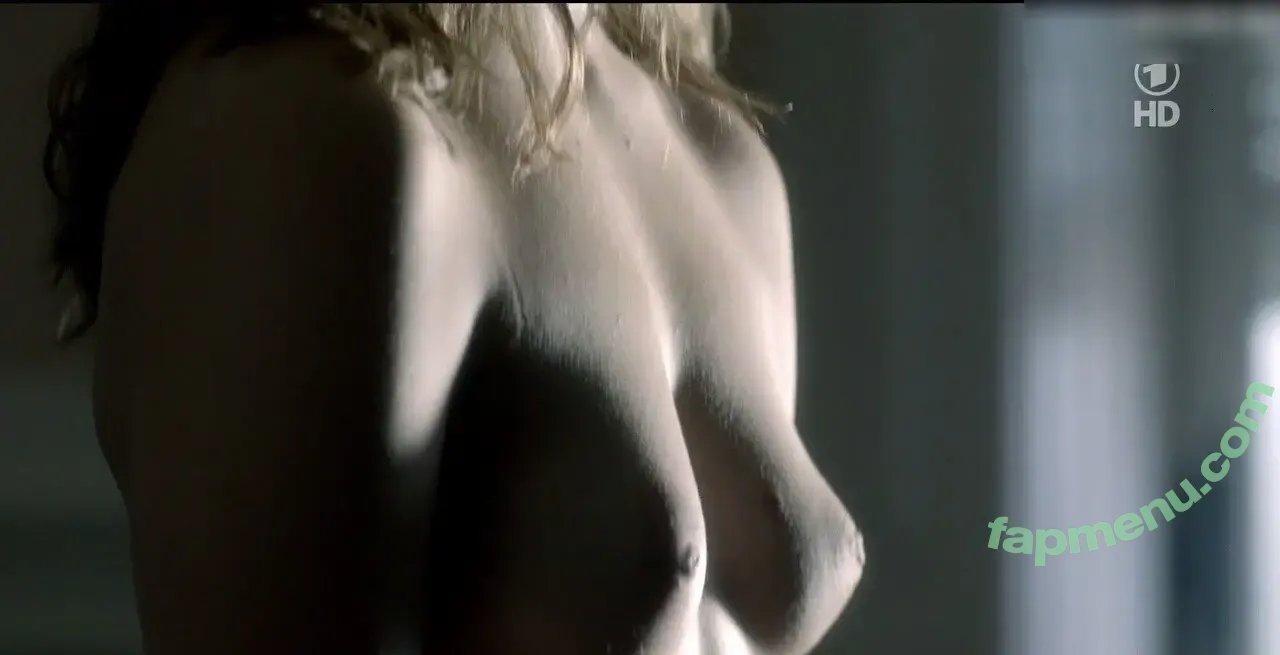 Lisa Maria Potthoff nude photo #0065 (lisamariapotthoff)