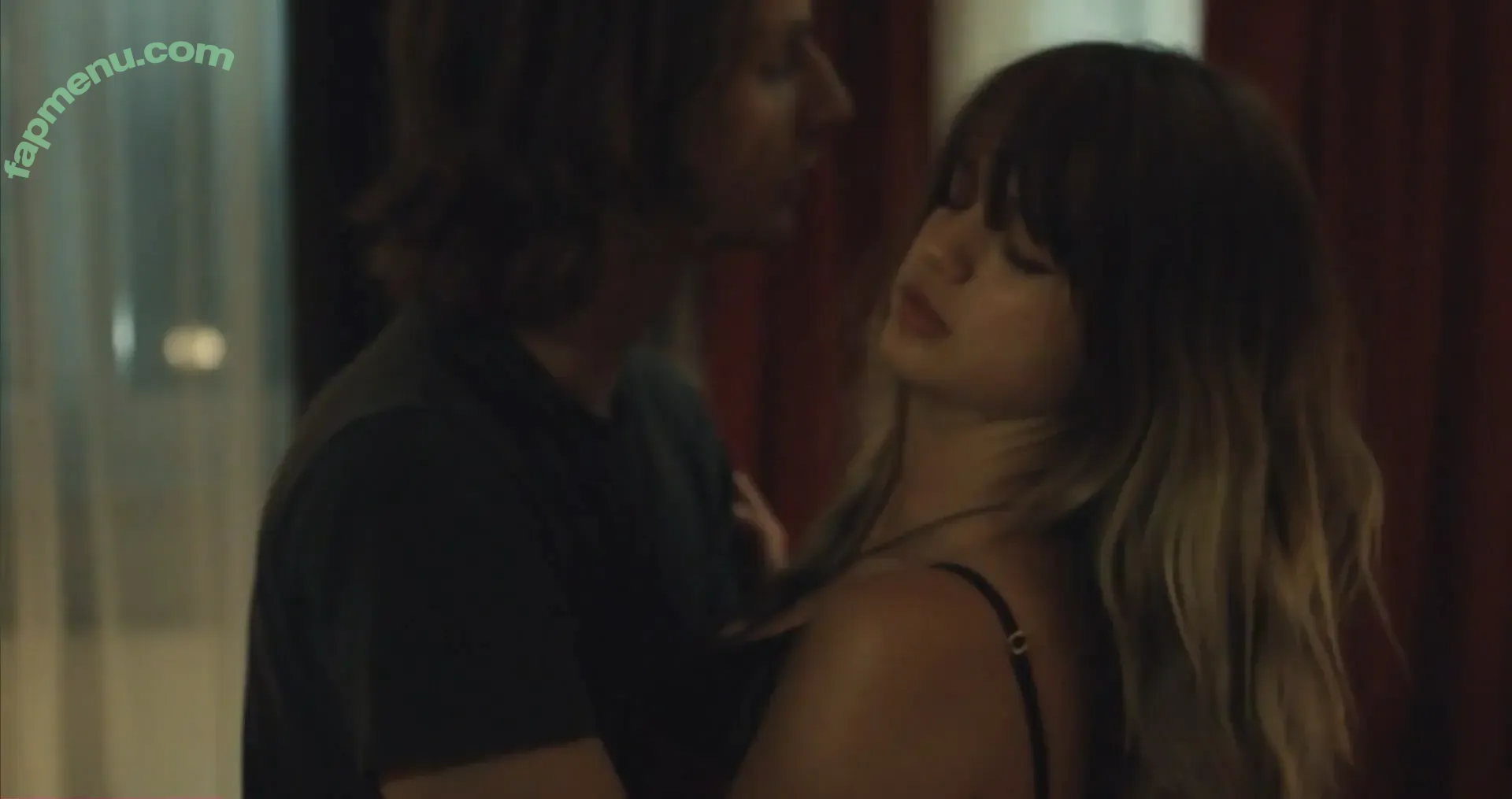 Lisa-Marie Koroll nude photo #0153 (Bluemoonmagic2 / lisamariekoroll)