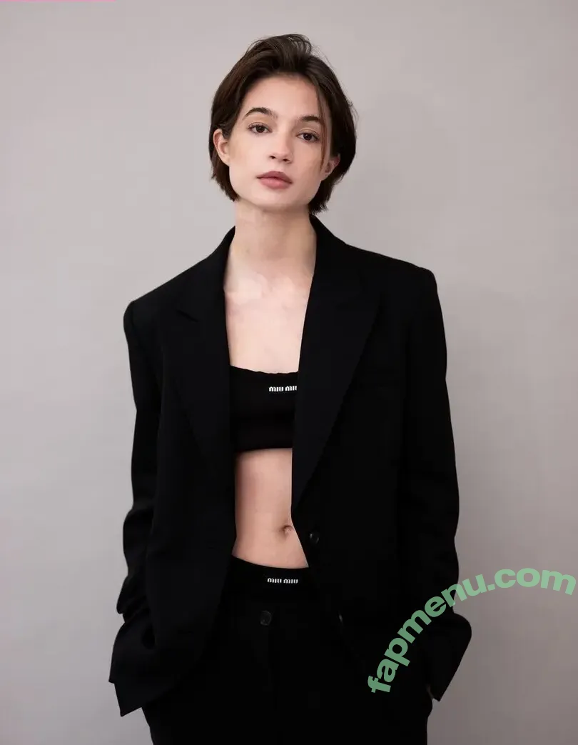 Lisa-Marie Koroll nude photo #0164 (Bluemoonmagic2 / lisamariekoroll)