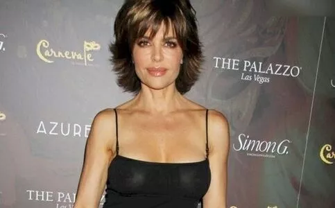 Lisa Rinna / lisarinna nude photo #0361