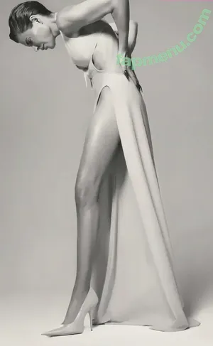 Lisa Rinna / lisarinna nude photo #0415