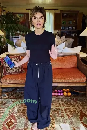 Lisa Rinna / lisarinna nude photo #0417