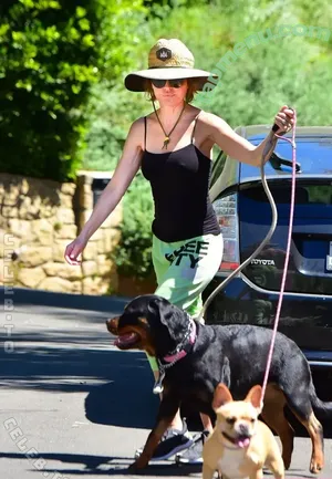 Lisa Rinna / lisarinna nude photo #0419