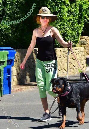 Lisa Rinna / lisarinna nude photo #0420