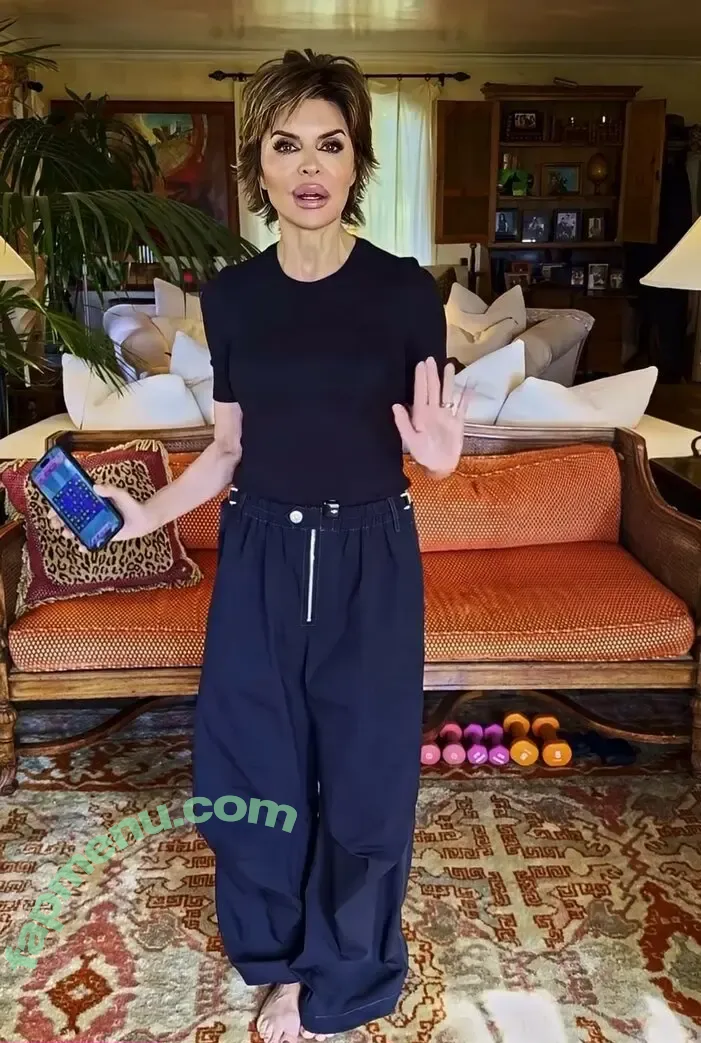 Lisa Rinna nude photo #0417 (lisarinna)