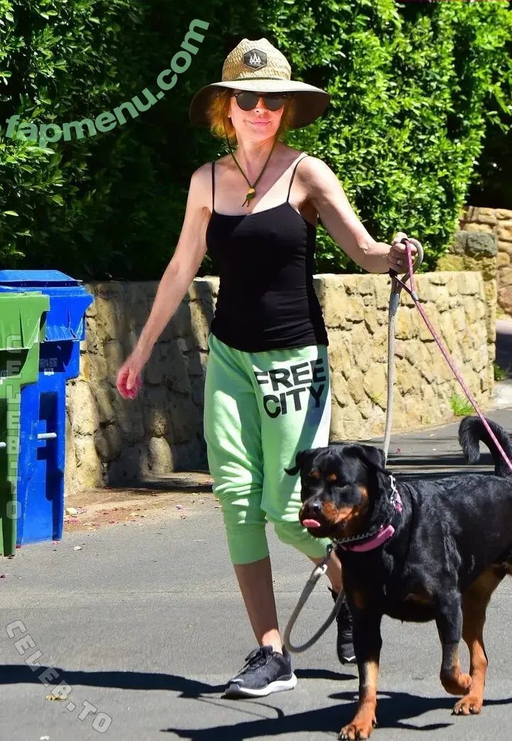 Lisa Rinna nude photo #0420 (lisarinna)