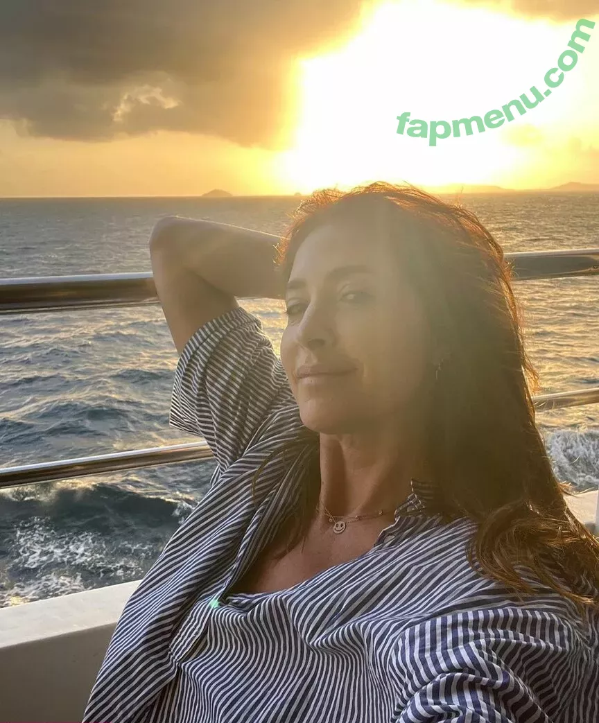 Lisa Snowdon nude photo #0158 (lisa_snowdon)