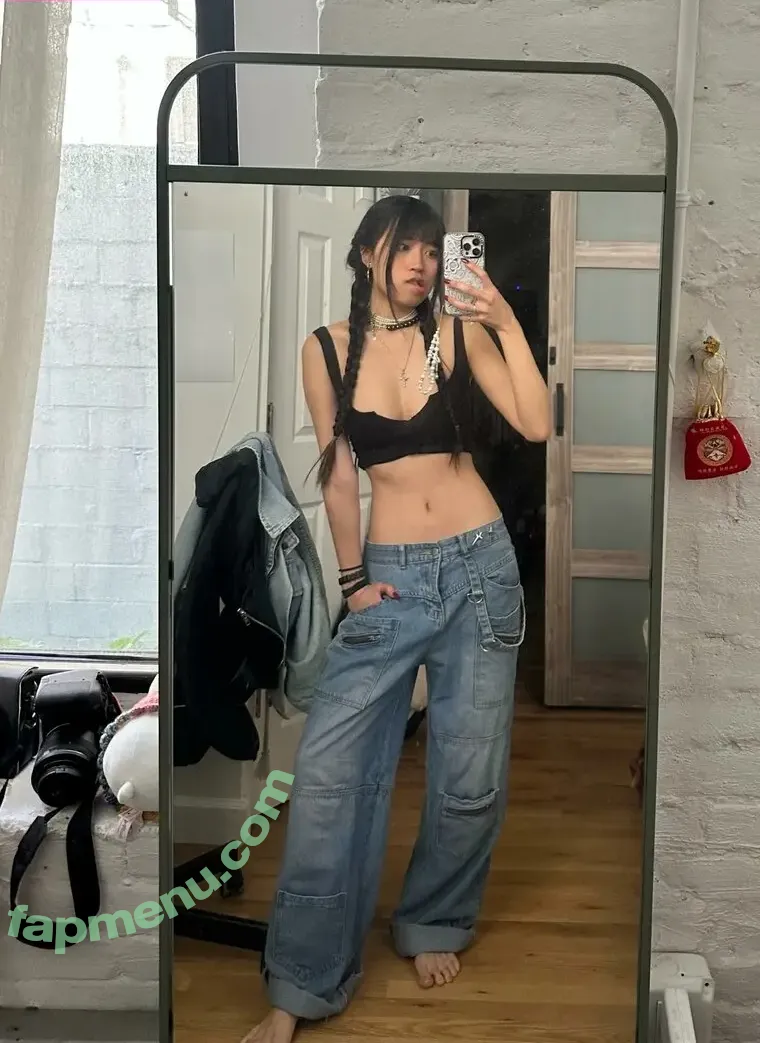Lisa Tung nude photo #0006 (_lisatung / artsybylisa)