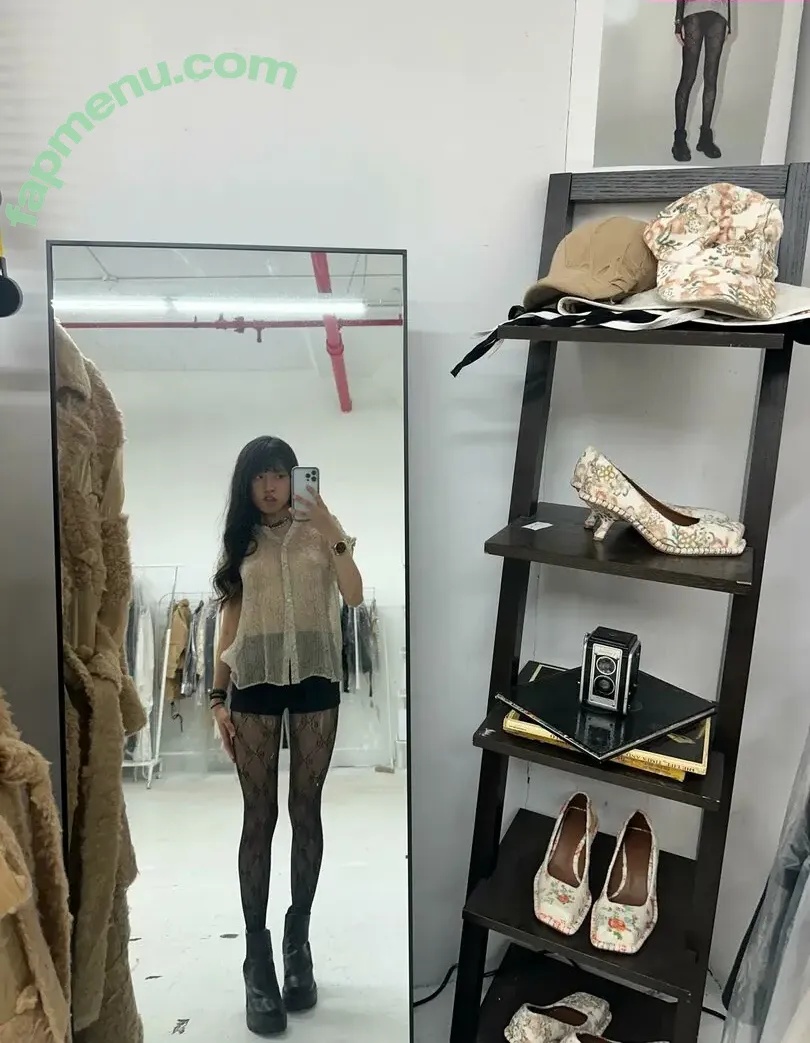 Lisa Tung nude photo #0019 (_lisatung / artsybylisa)