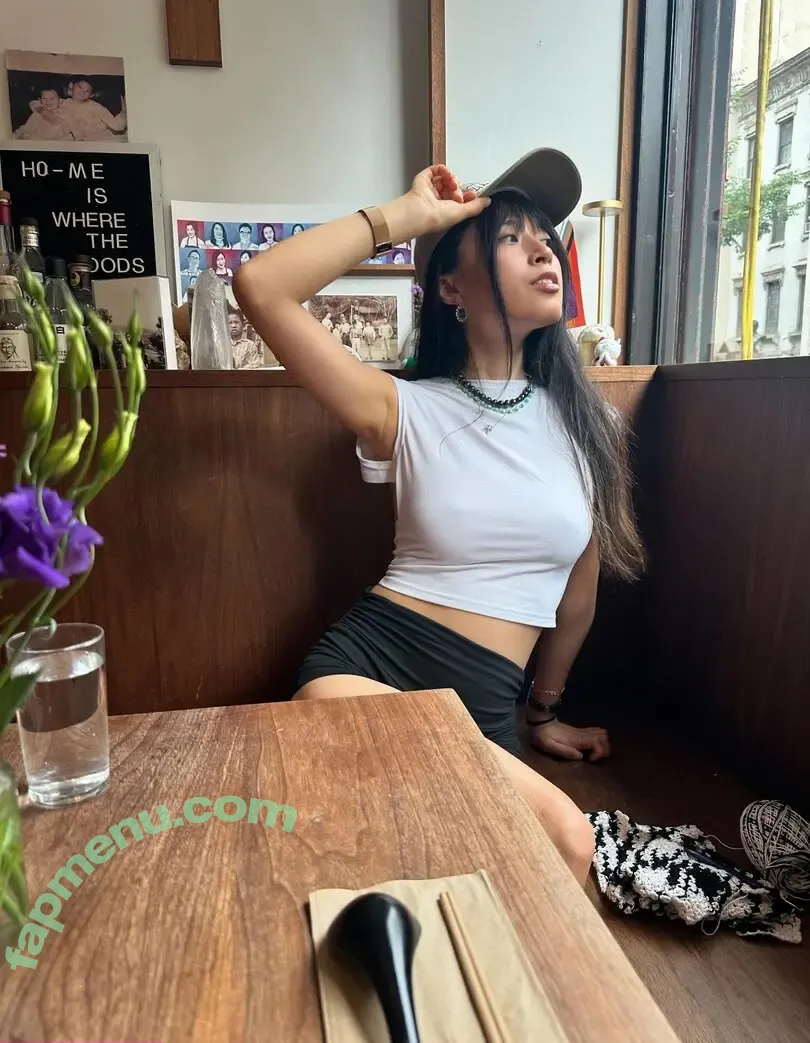 Lisa Tung nude photo #0024 (_lisatung / artsybylisa)