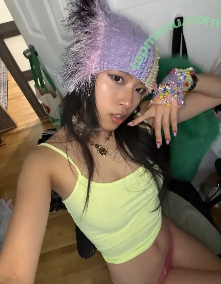 Lisa Tung nude photo #0060 (_lisatung / artsybylisa)