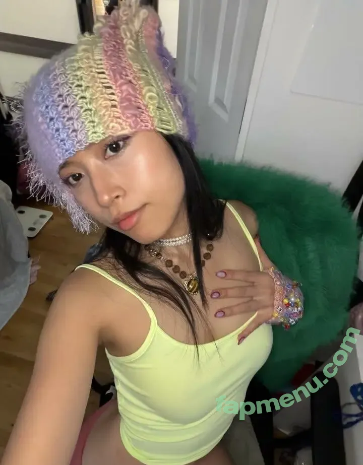 Lisa Tung nude photo #0061 (_lisatung / artsybylisa / lisatung)