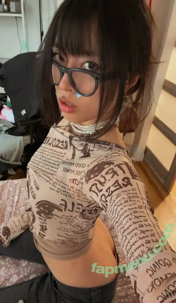 Lisa Tung nude photo #0068 (_lisatung / artsybylisa / lisatung)