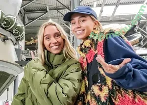 Lisa und Lena / lisaandlena nude photo #0002