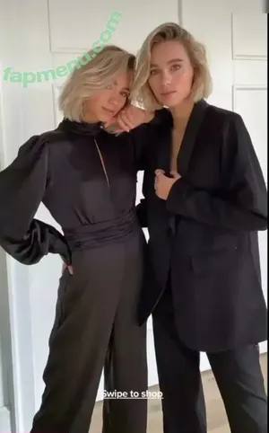 Lisa und Lena / lisaandlena nude photo #0062