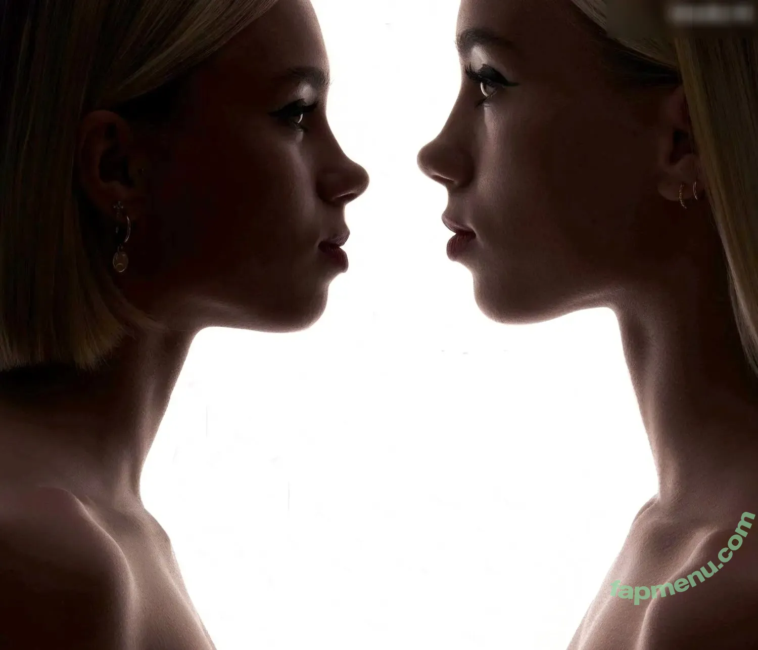 Lisa und Lena nude photo #0054 (lisaandlena)