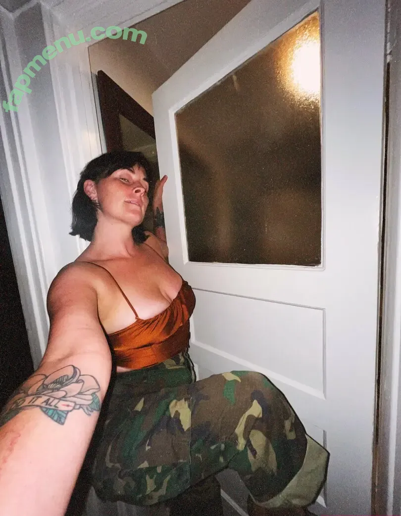 lisahoneybae nude photo #0040 (lisahoneybee)