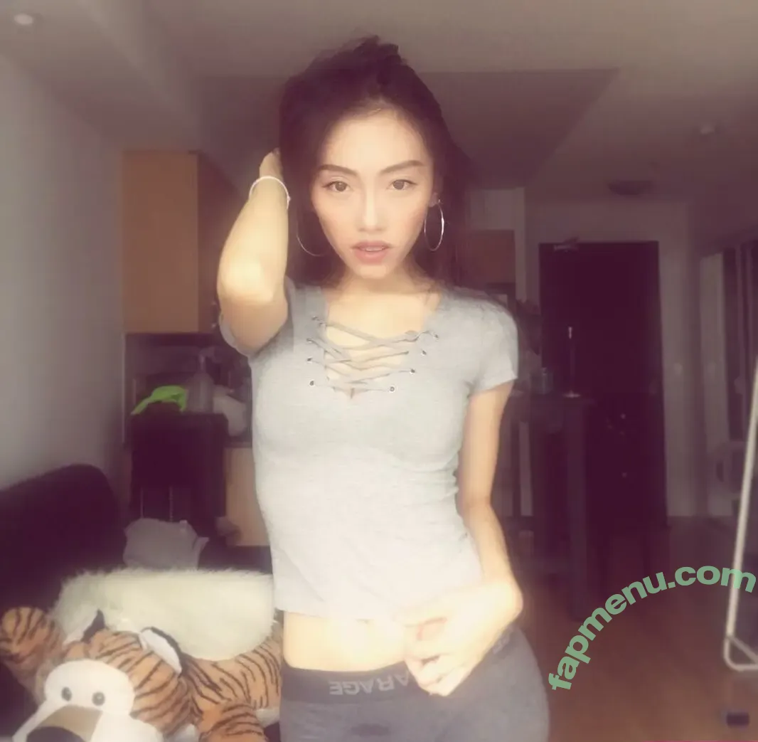 _lisahui_ nude photo #0008 (_lisahui_)