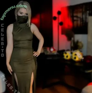 Lisamaus / Lisa.Sakura22 / kimilee22 / lisaonthemooni nude photo #0019