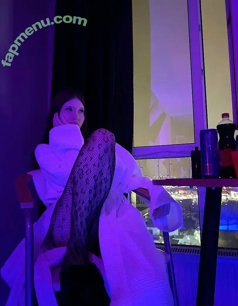 lisanleri nude photo #0011 (lisa / lisadeniro)