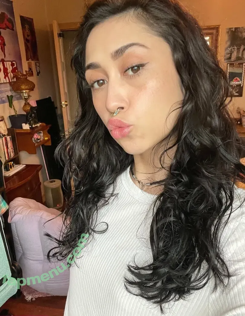 lisathesuccubrat nude photo #0229 (lisasssuccubrat / lisatheusername / papa lisa)