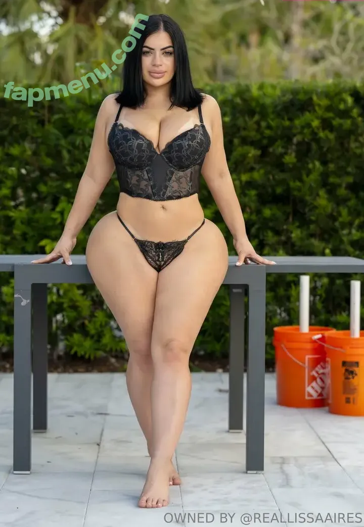 Lissa Aires nude photo #0548 (iwantlissaaires / lisa martiz / lissaaires / lissaairesa)