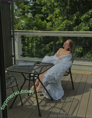  nude photo #0001