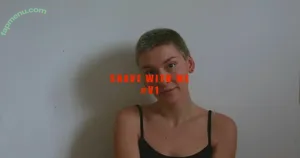  nude photo #0004