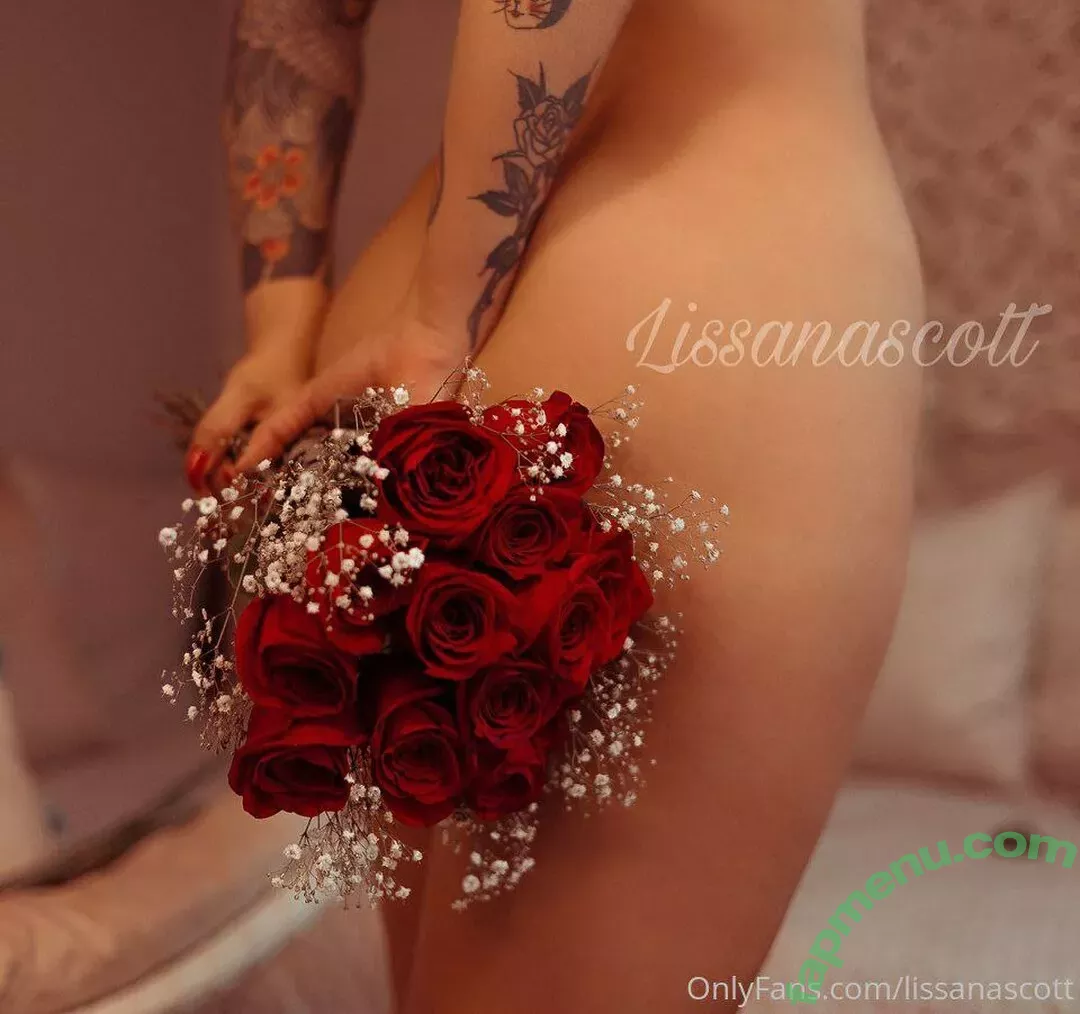 Lissana Scott nude photo #0019 (lissa_scott / lissanascott)