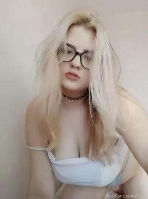 Lissaviip / sophieveldwijk nude photo #0060