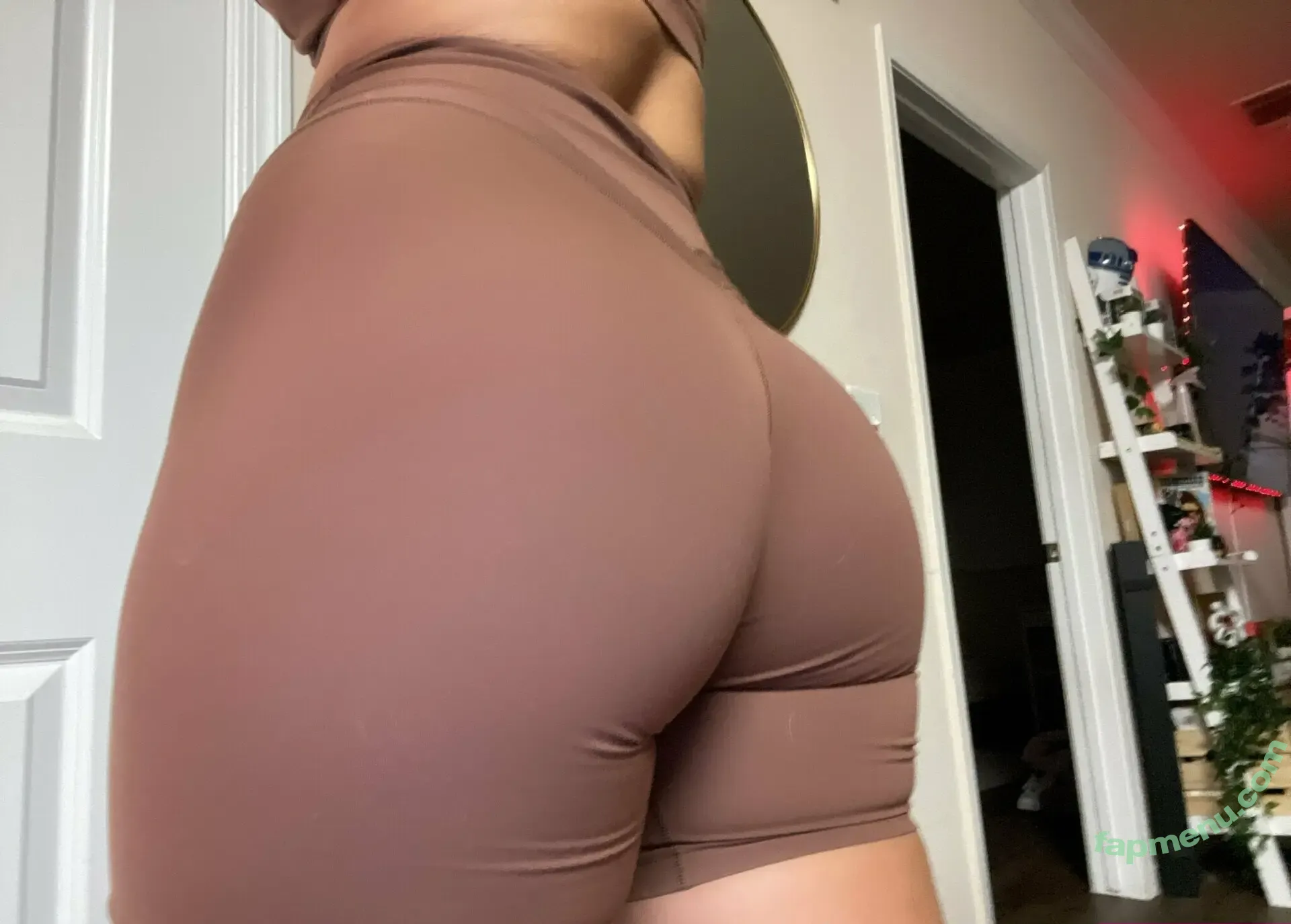 lissiesamplestv nude photo #0015 (lissiesamples)