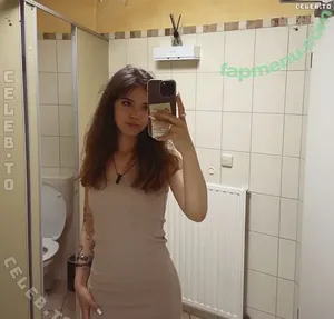 Lissyslustfulfantasies / l369111 / lustfullfantasie / openeyendd nude photo #0019