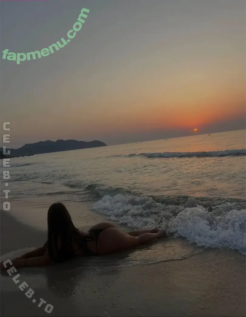 lisyyy.w nude photo #0059 (lisyyy.w)