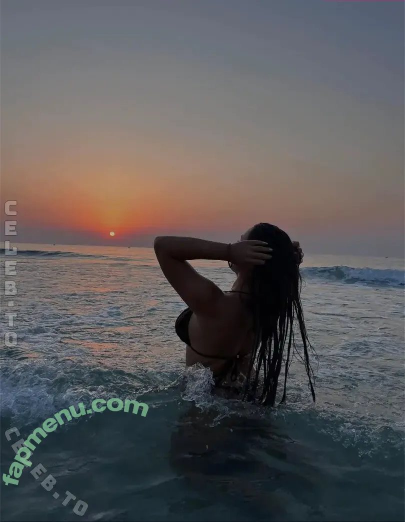 lisyyy.w nude photo #0062 (lisyyy.w)