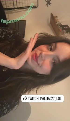 Lita's Asmr / litasasmr nude photo #0016