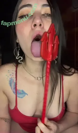  nude photo #0005