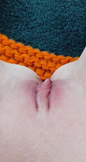 little_bee / LittleBeeBecca / little_becca_bee / littlebeccabee nude photo #0023