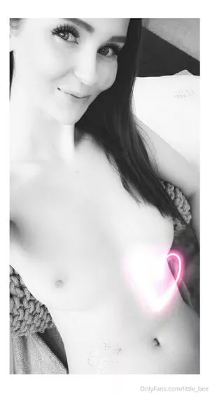 little_bee / LittleBeeBecca / little_becca_bee / littlebeccabee nude photo #0058
